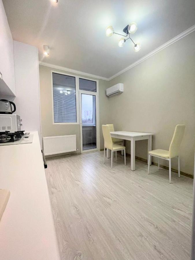 Beautiful Apartment In Кишинёв Экстерьер фото